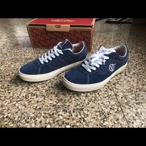 ✅NEW✅Vans Paradoxxx size 10 1/2 Vans Surf.